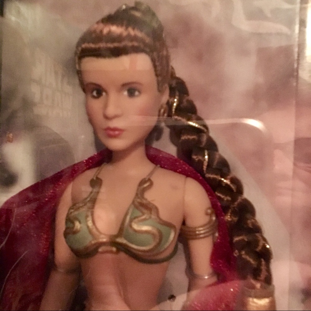 Princess Leia Organa & R2-D2 - Picture 6 of 8